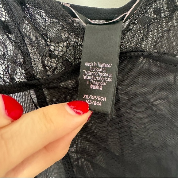 Victoria secret lace teddy bodysuit XS - Picture 5 of 6